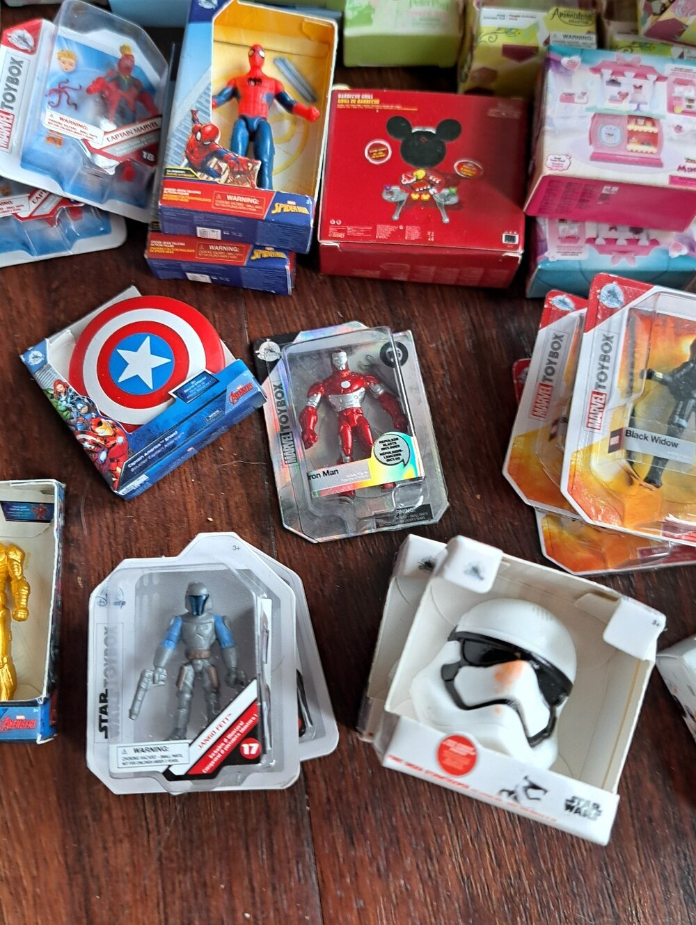 Assorted Kids Toy Figures Collection - Multicolor - Picture 4 of 8